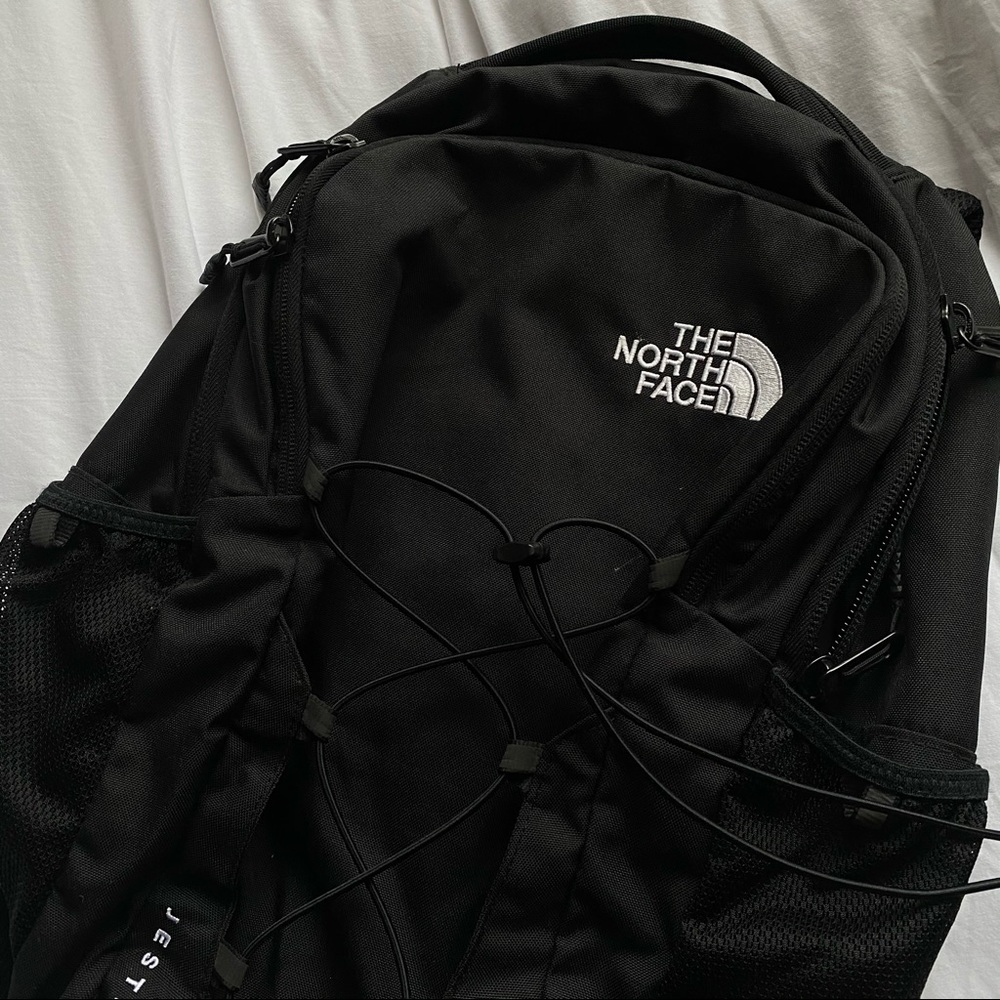 The North Face Jester Backpack - Picture 2 of 6